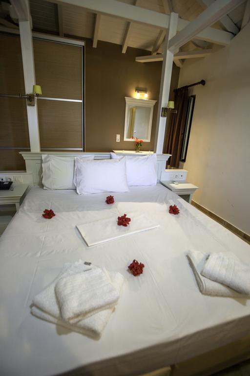 Kolokotronis Hotel & Spa Sztúpa Szoba fotó