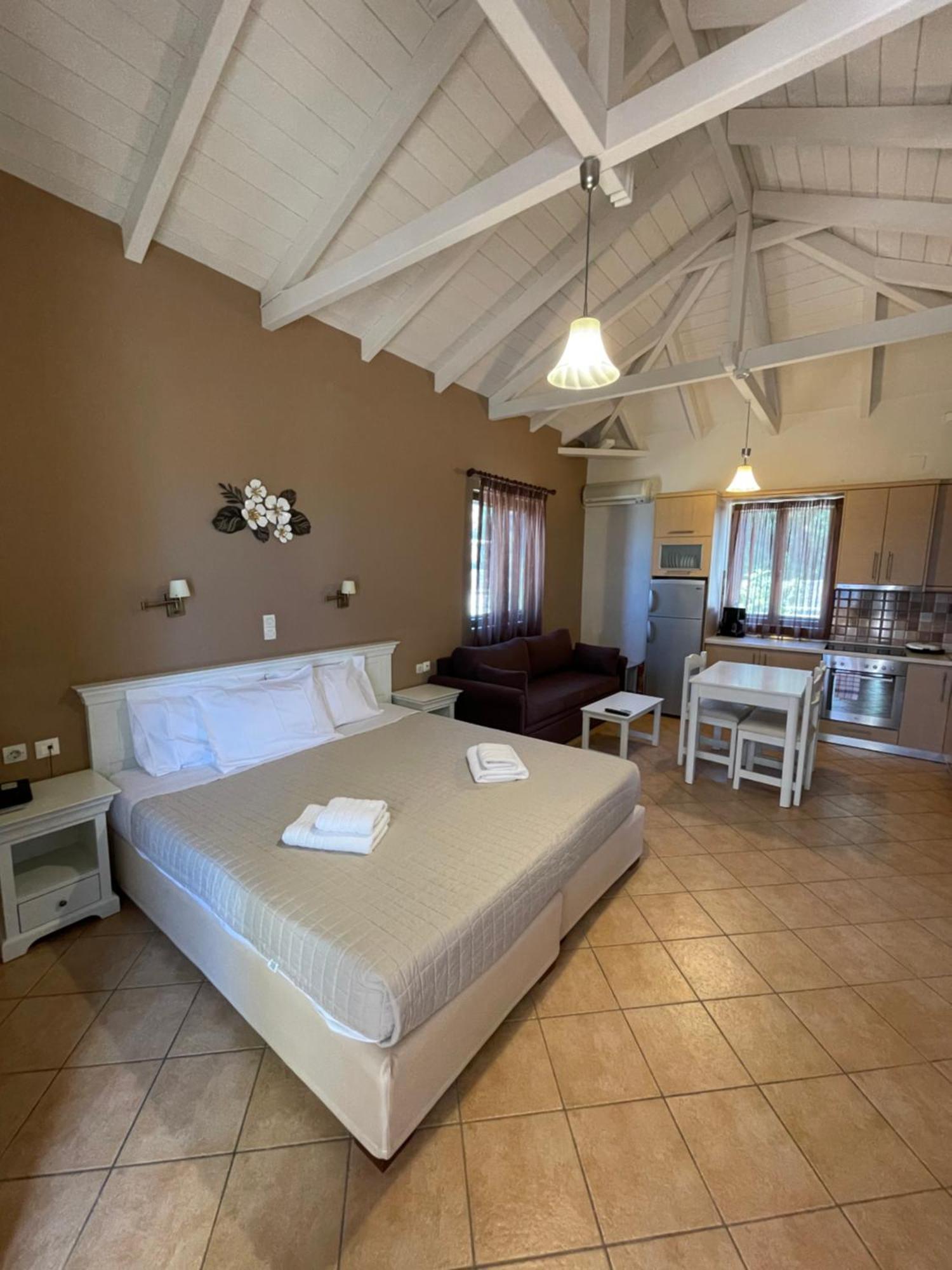 Kolokotronis Hotel & Spa Sztúpa Kültér fotó